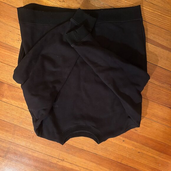 Set Active Crewneck in Onyx - Picture 5 of 5